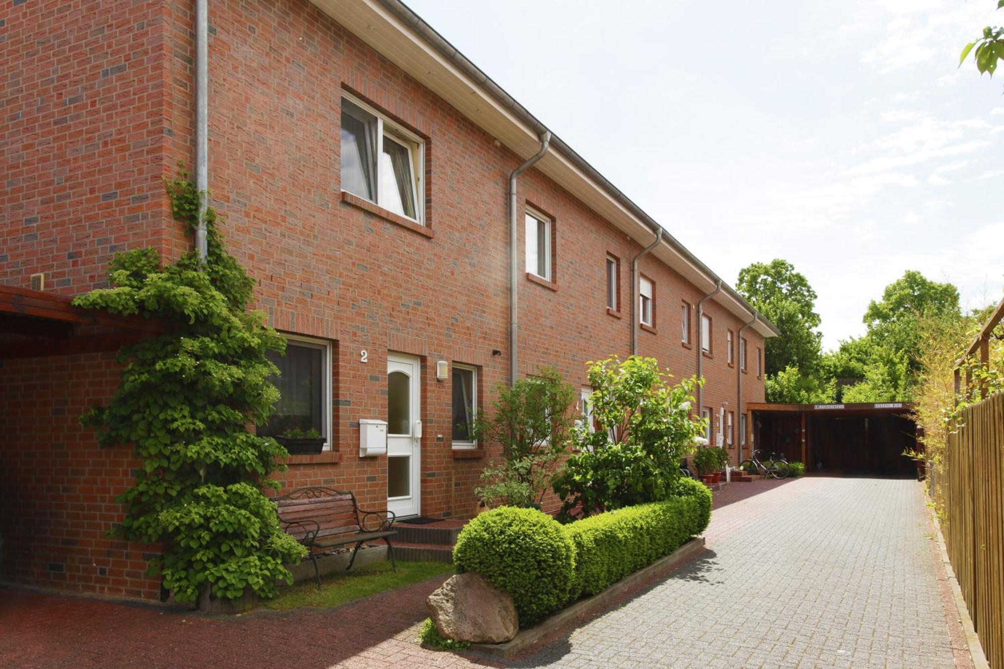 Private Rooms Near Exhibition Center Хановер Екстериор снимка